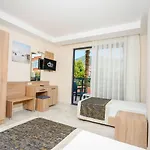 Arsi Hotel 4*
